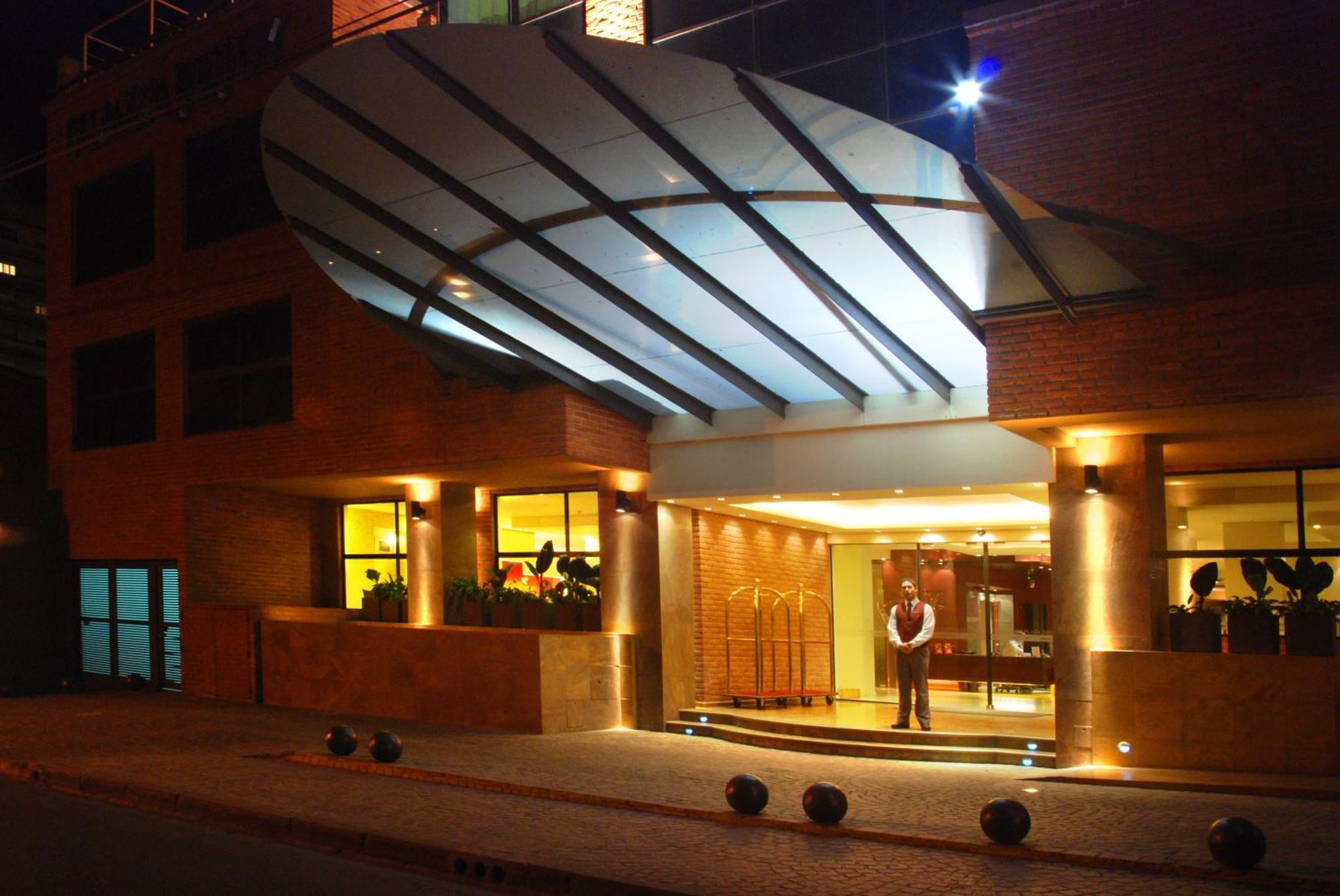 Howard Johnson Plaza Jujuy ซานซัลวาดอร์ เด โฆคุย ภายนอก รูปภาพ